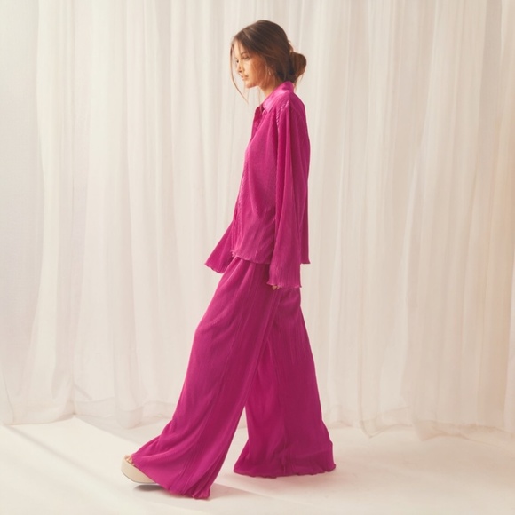 Peppermayo Pants - PEPPERMAYO Change of Pace Plisse Shirt and matching 90s Muse Plisse Pants White